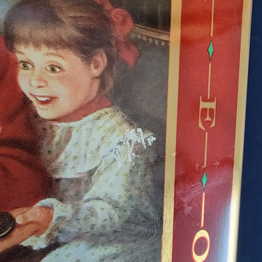 Vintage 1994 Oreo Unlock the Magic Holiday Tin Grandfather Remembers Empty - Picture 3 of 5